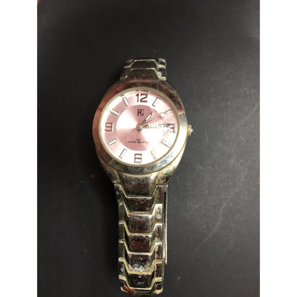Faded Glory Quartz Watch FY1165 100ft WR Pink Dial Stainless Steel Silver Band